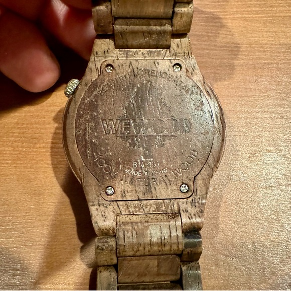 We Wood Watch / Lightly Used - Picture 2 of 4